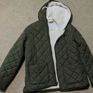 Old Navy quilted Sherpa lined hooded jacket